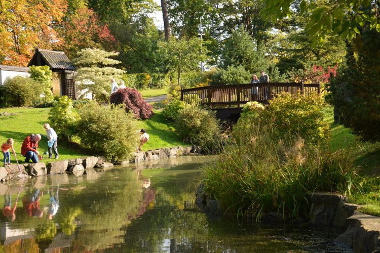 Taman Persahabatan, tak perlu ke Jepang