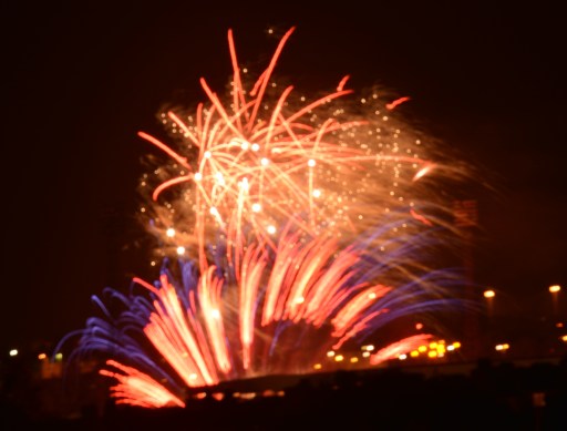 Fire Works from Arthur's Seat (taroada)
