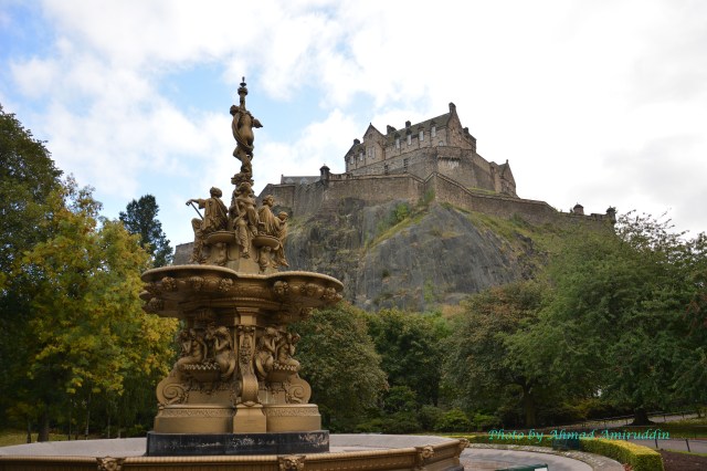 Edinburgh Castle view from Princess Street
